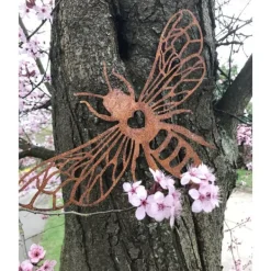 National Trust Bee Wall Plaque, Rusty Metal Online