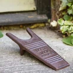 National Trust Cast Iron Classic Style Boot Jack Hot