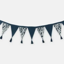 National Trust Bluebell Bunting Clearance