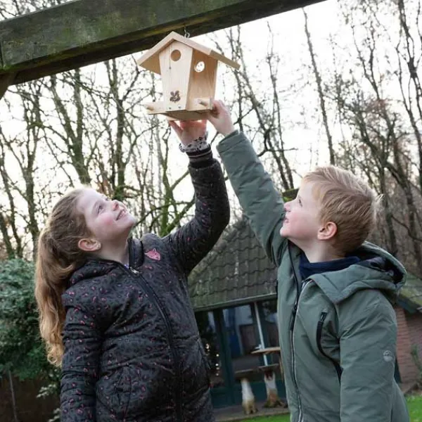 National Trust Build Your Own Dana Feeding House Kit Clearance