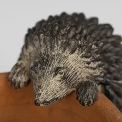 National Trust Pot Hanger, Hedgehog Hot