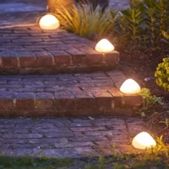 National Trust Solar Glass Pebble Large Clearance