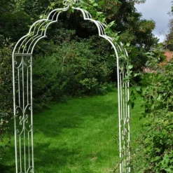 National Trust Vintage Style Garden Arch Outlet