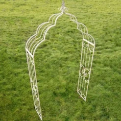 National Trust Vintage Style Garden Arch Outlet